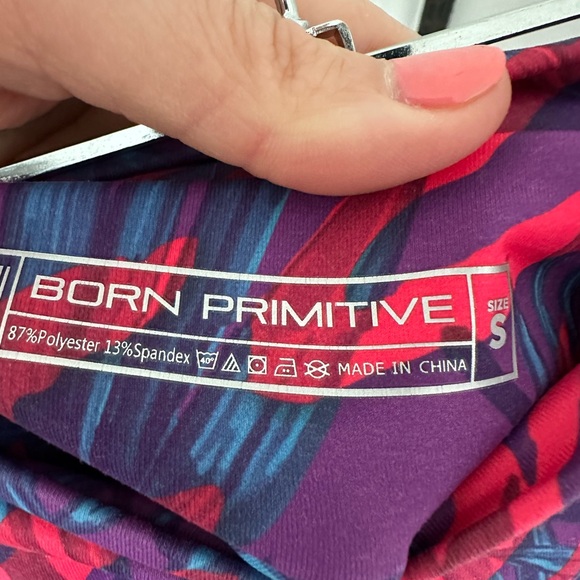 Born Primitive New Heights Booty Short Size Small JUNGLE ROJA - Picture 3 of 3